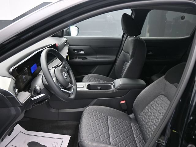 Used 2025 Nissan Kicks SV w/ SV Premium Package AWD/4WD image 11
