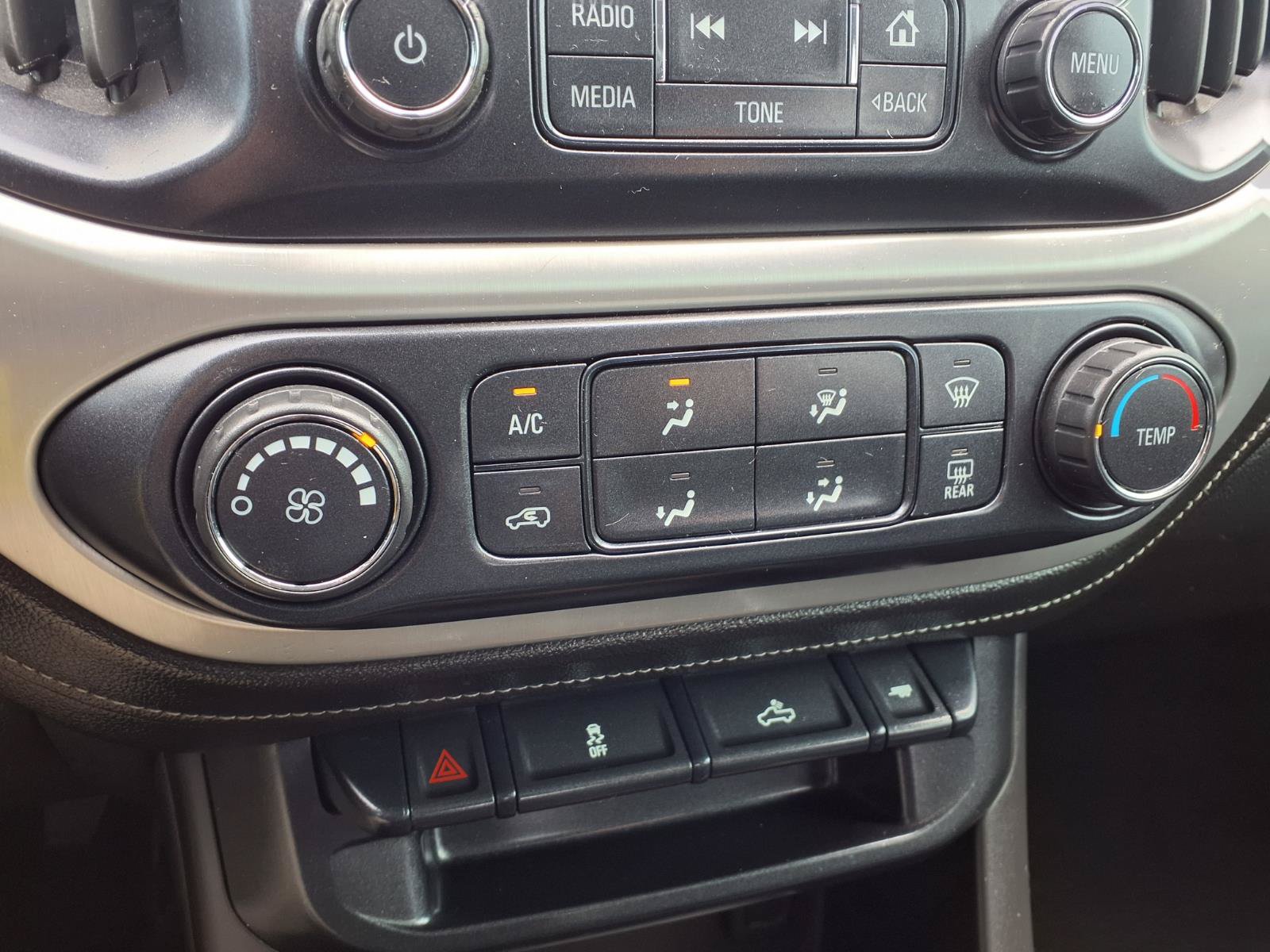 Used 2015 GMC Canyon SLE RWD image 7