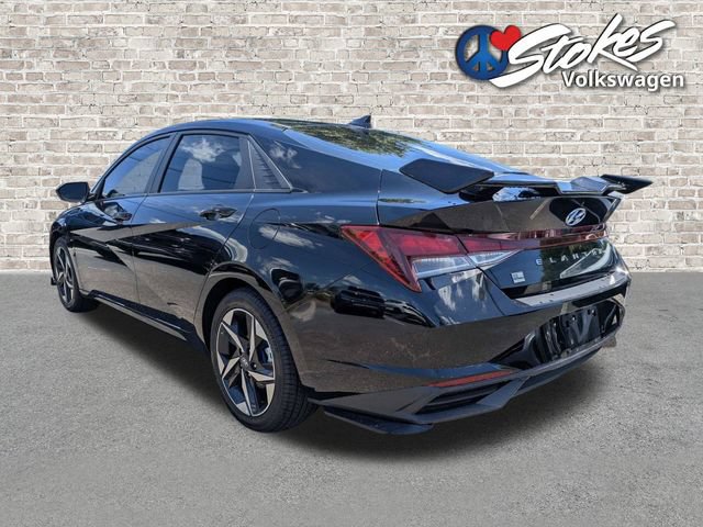 Used 2023 Hyundai Elantra SEL w/ Convenience Package FWD image 6