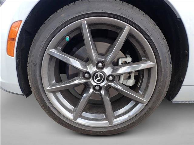 Used 2019 MAZDA MX-5 Miata Grand Touring RWD image 7