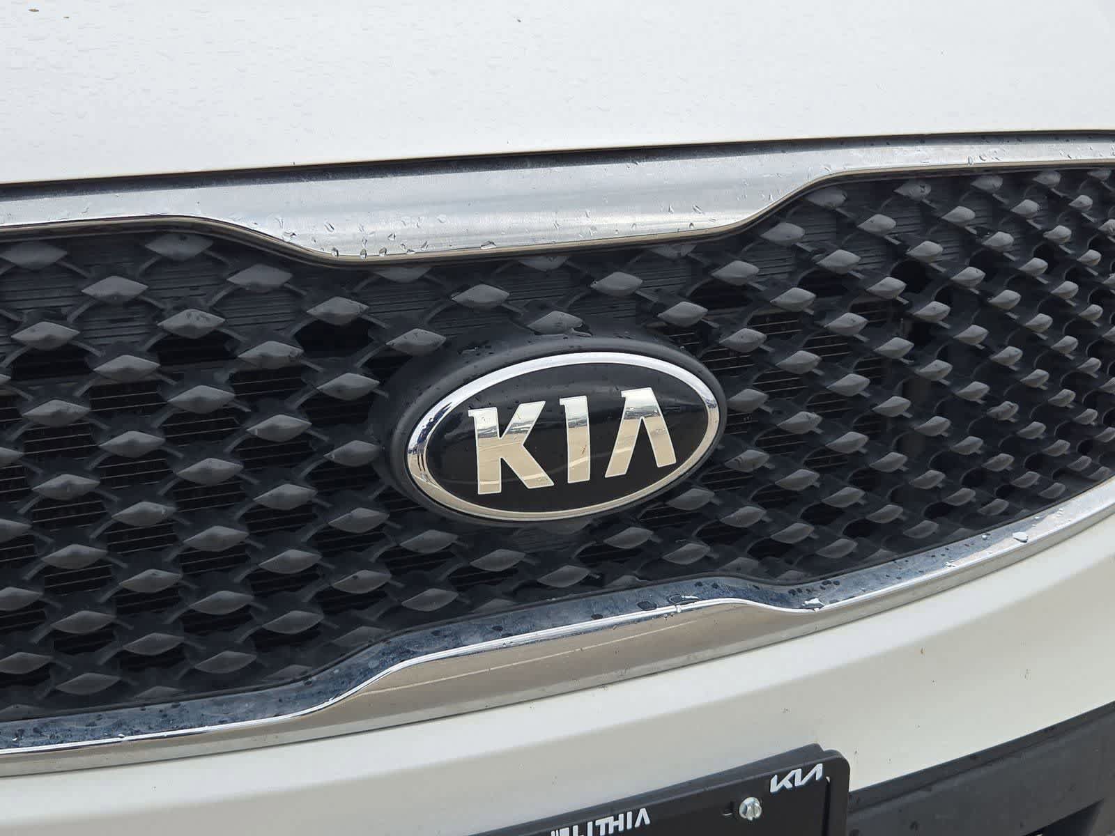 Used 2016 Kia Sorento FWD image 10