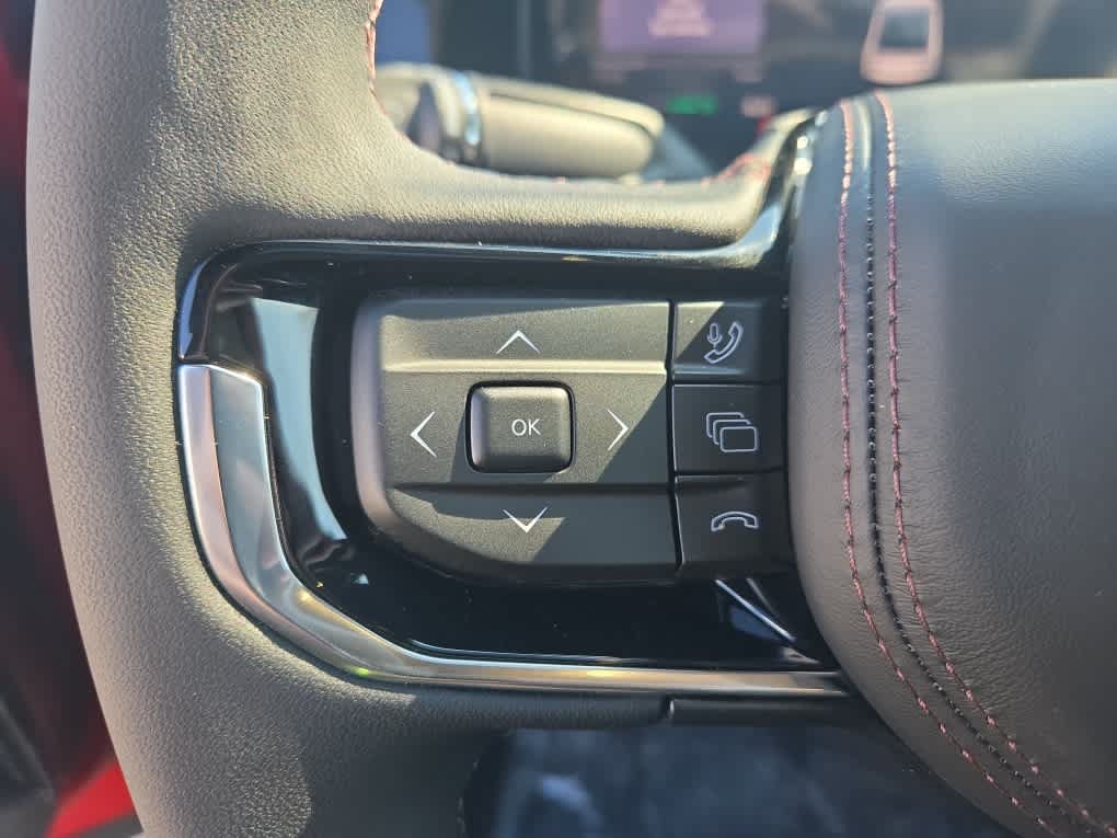Used 2025 Jeep Wagoneer S Limited AWD/4WD image 15