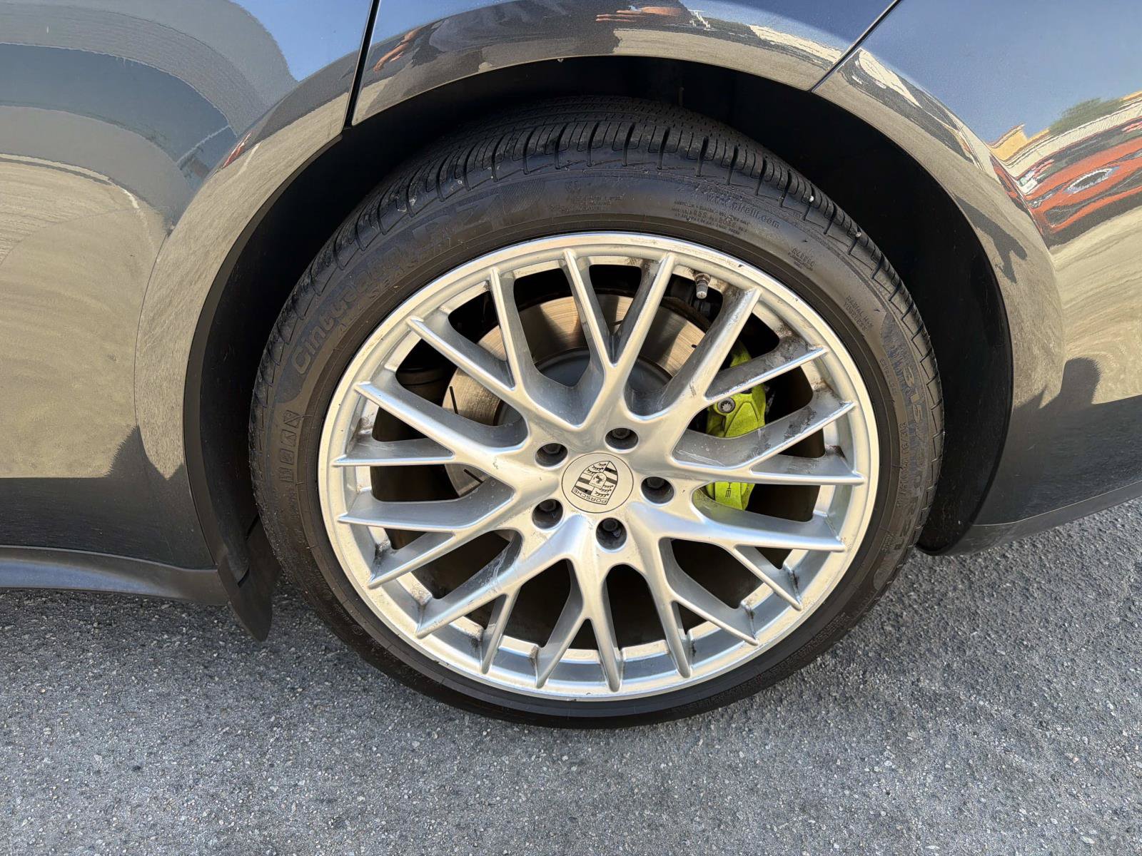Used 2019 Porsche Panamera 4 AWD/4WD image 6