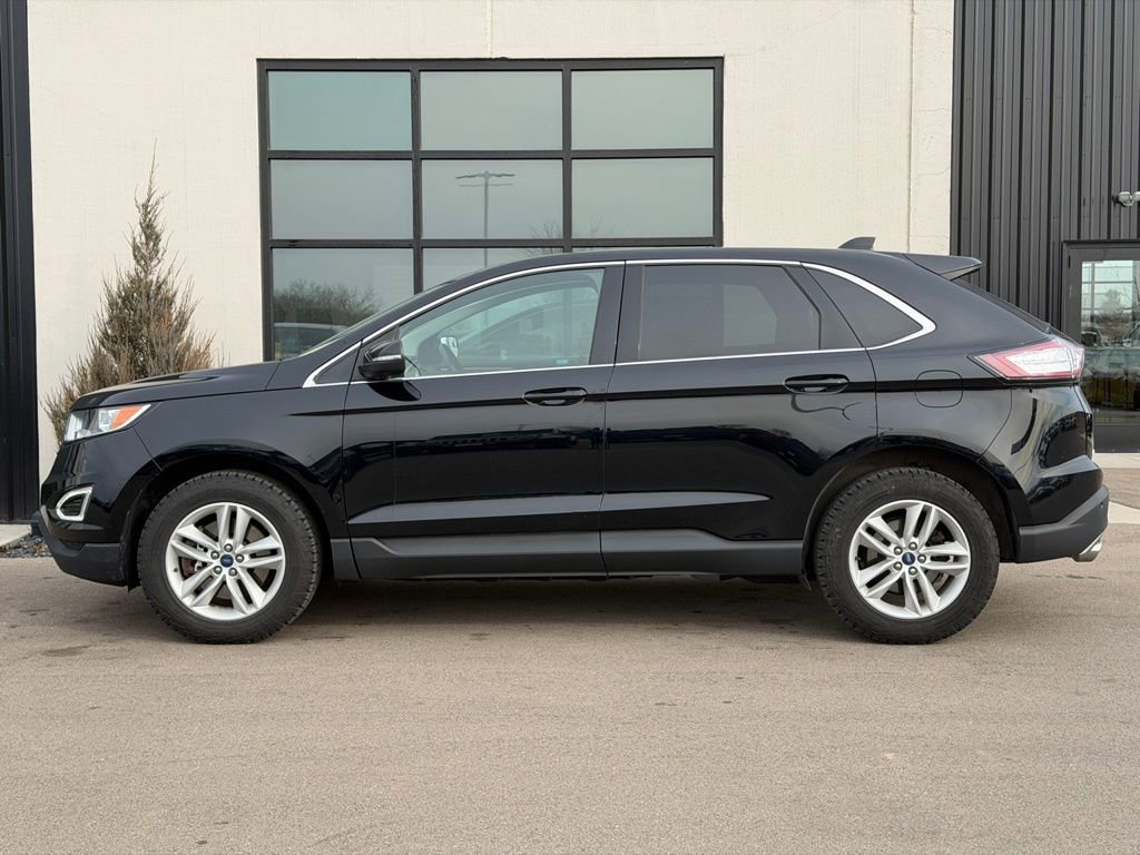Used 2018 Ford Edge SEL w/ Canadian Touring Package image 2