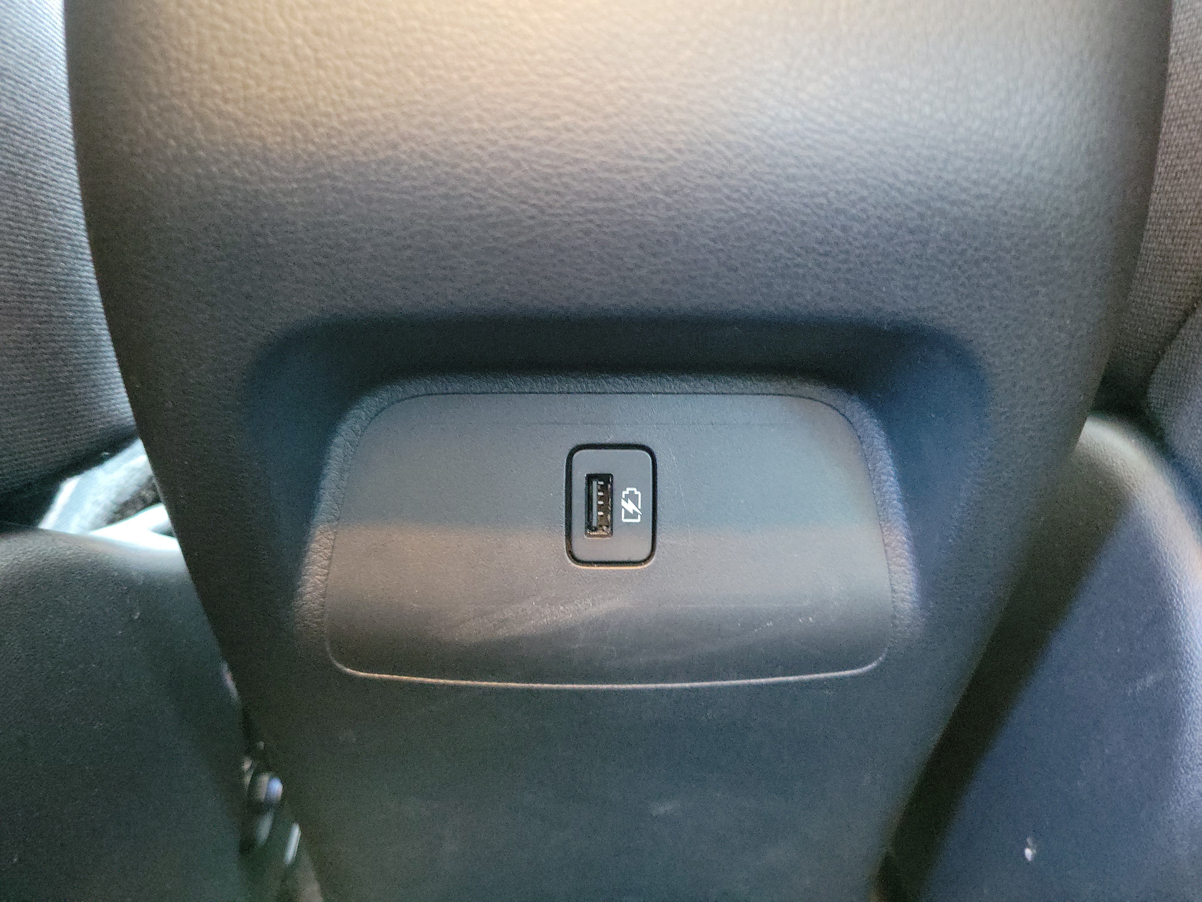 Used 2024 Nissan Sentra SV FWD image 10
