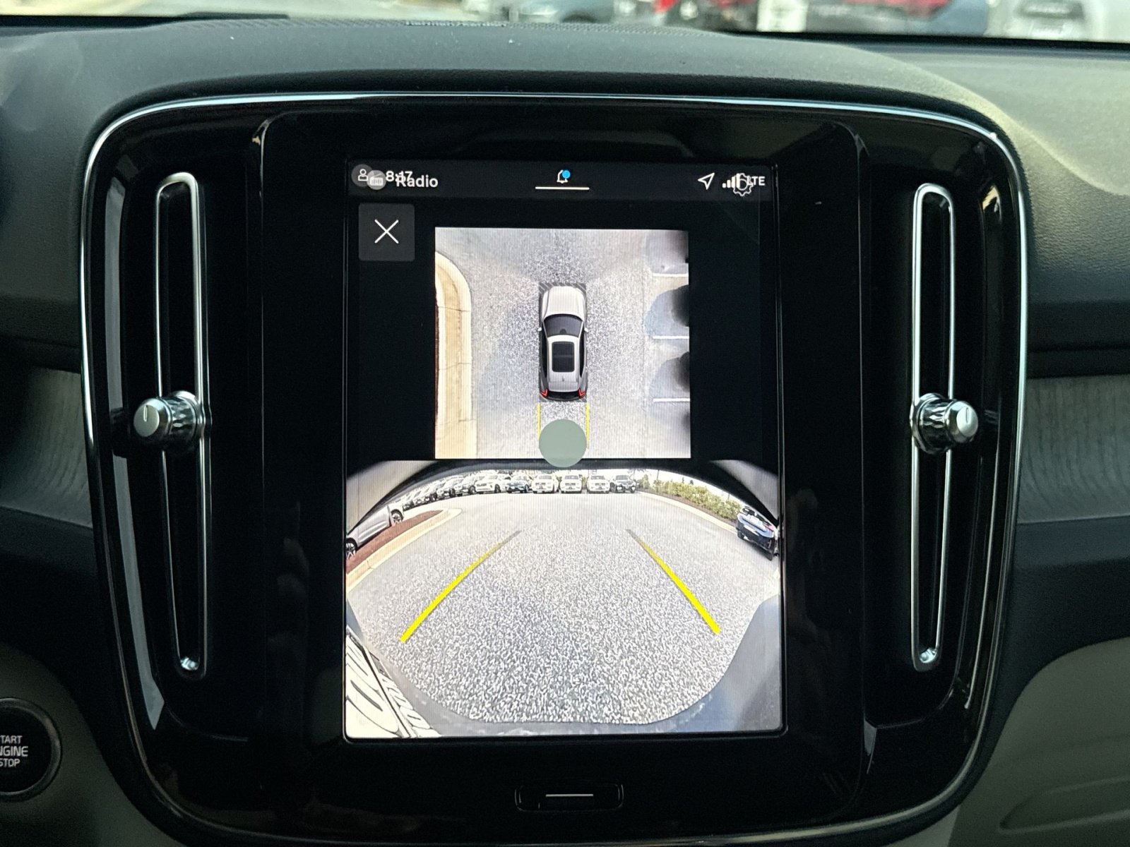 New 2026 Volvo XC40 B5 Plus w/ Climate Package AWD/4WD image 19