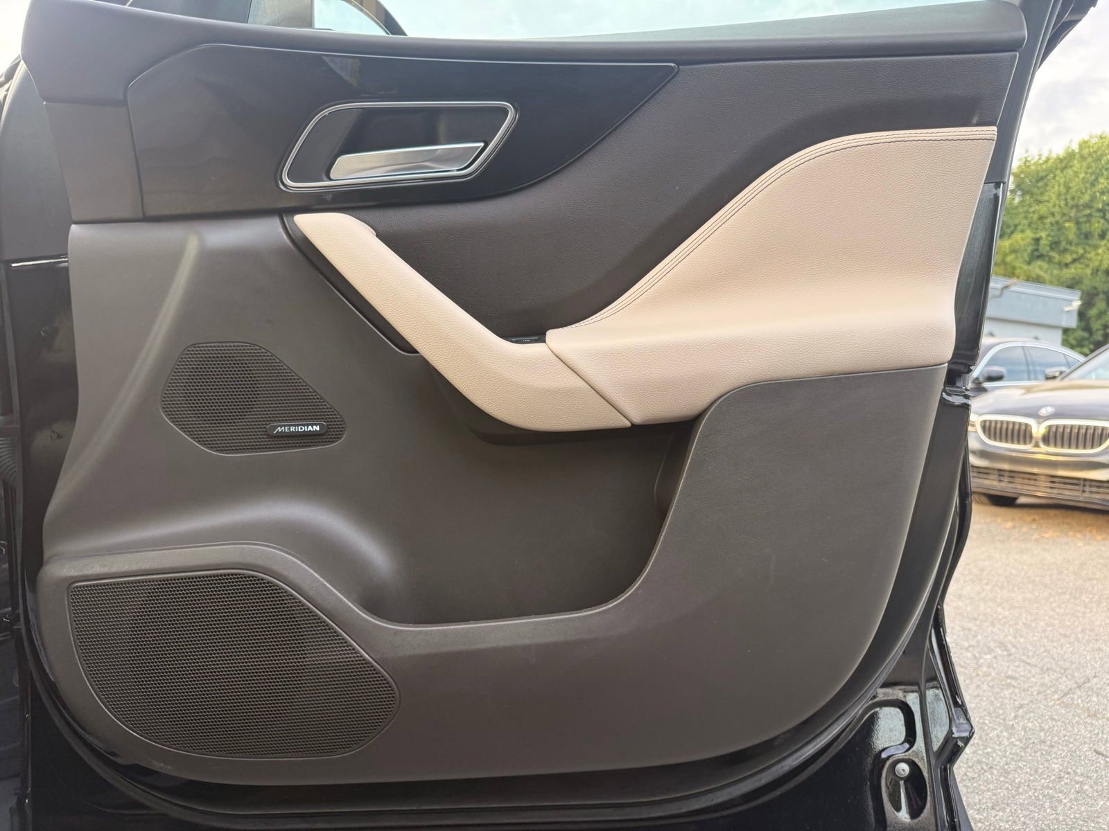 Used 2018 Jaguar F-PACE Prestige AWD/4WD image 35