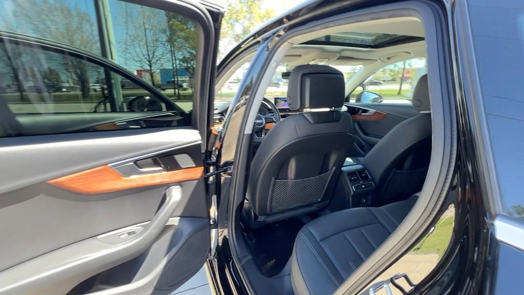 Used 2021 Audi A4 2.0T Premium image 38