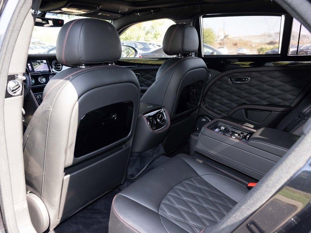 Used 2019 Bentley Mulsanne image 44