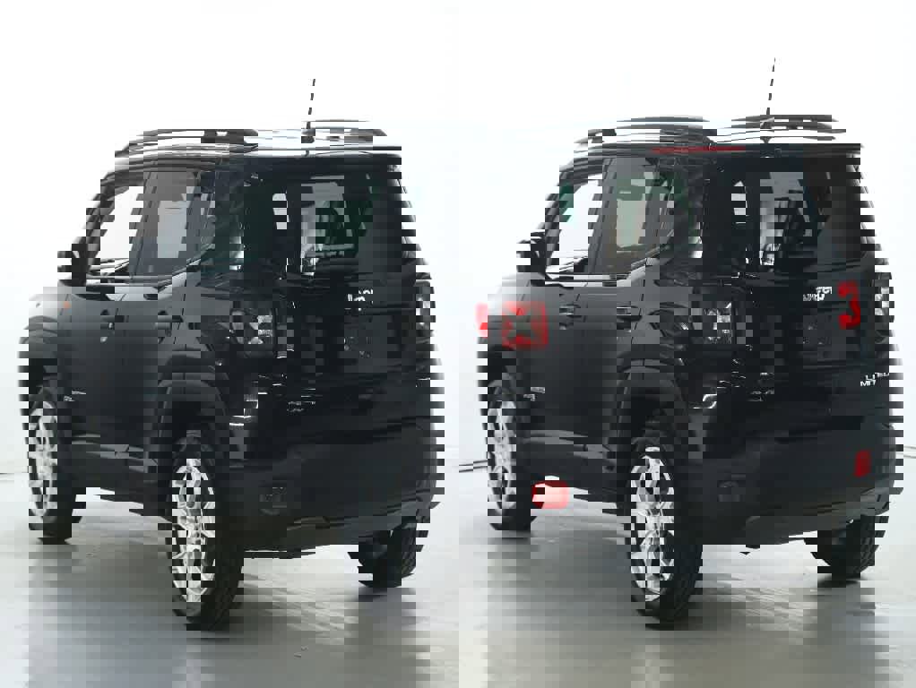 Used 2023 Jeep Renegade Limited image 37