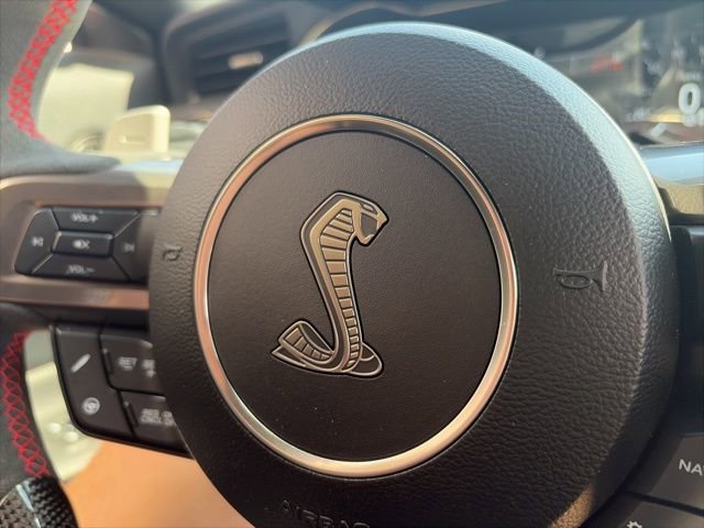 Used 2022 Ford Mustang Shelby GT500 w/ Technology Package RWD image 16