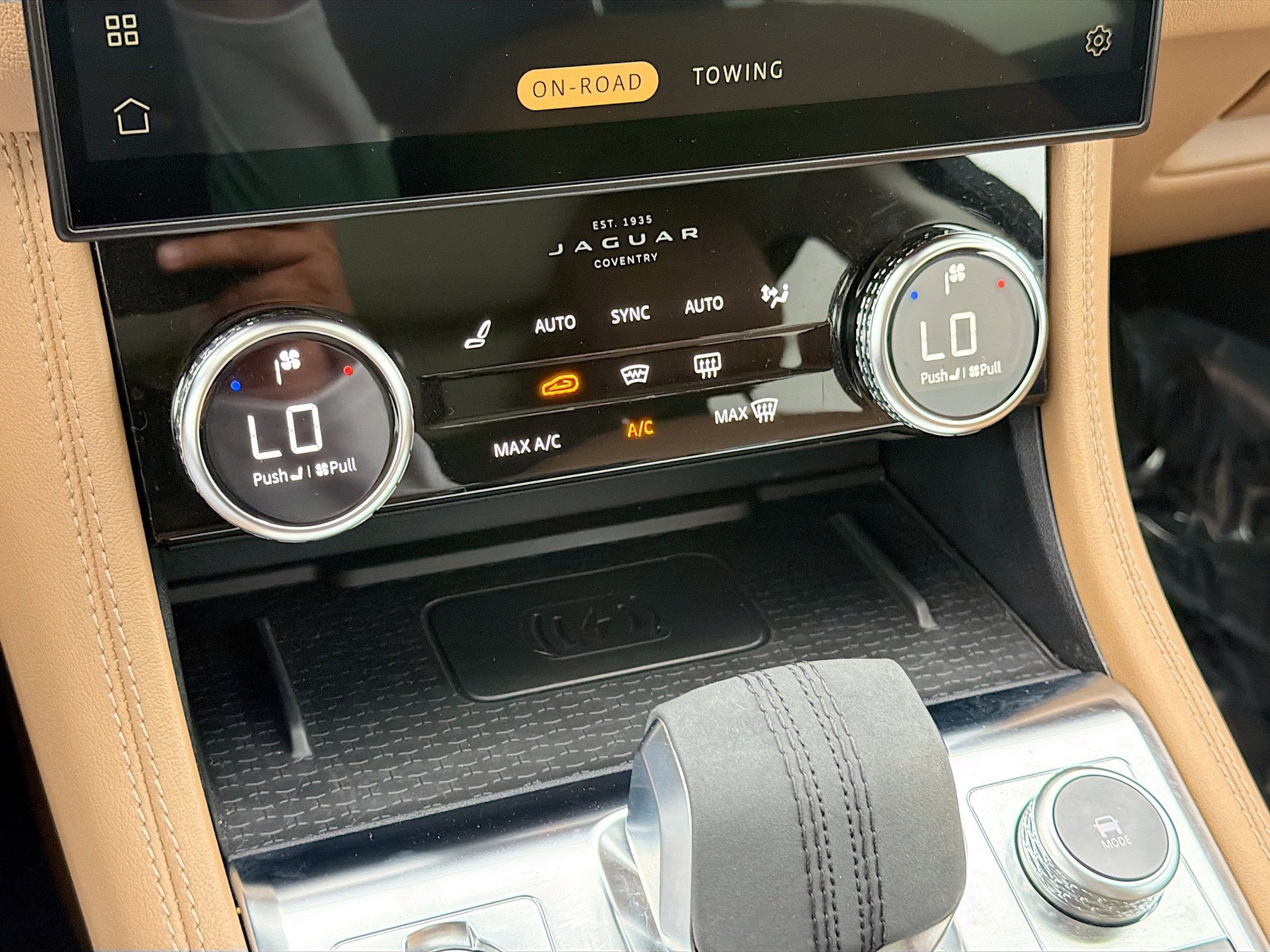 Used 2022 Jaguar F-PACE S image 34