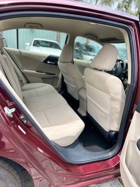 Used 2013 Honda Accord LX image 26