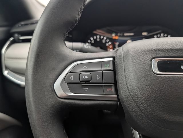 Used 2023 Jeep Compass Limited w/ Elite Group AWD/4WD image 19
