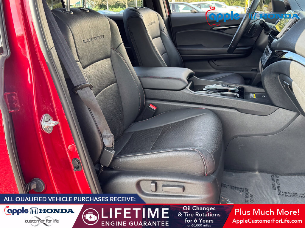 Used 2024 Honda Passport Black Edition image 22