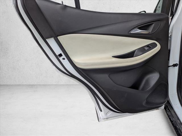 Used 2024 Buick Encore GX Sport Touring image 11