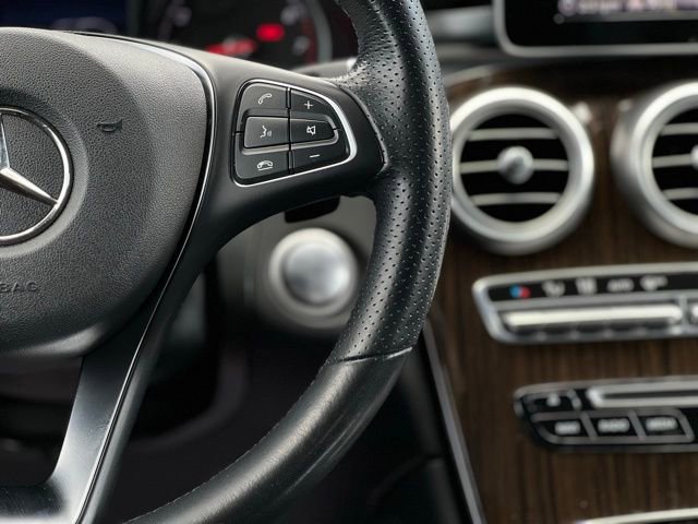 Used 2019 Mercedes-Benz GLC 300 4MATIC image 33