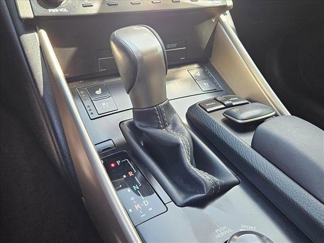 Used 2014 Lexus IS 350 w/ Navigation Package image 15