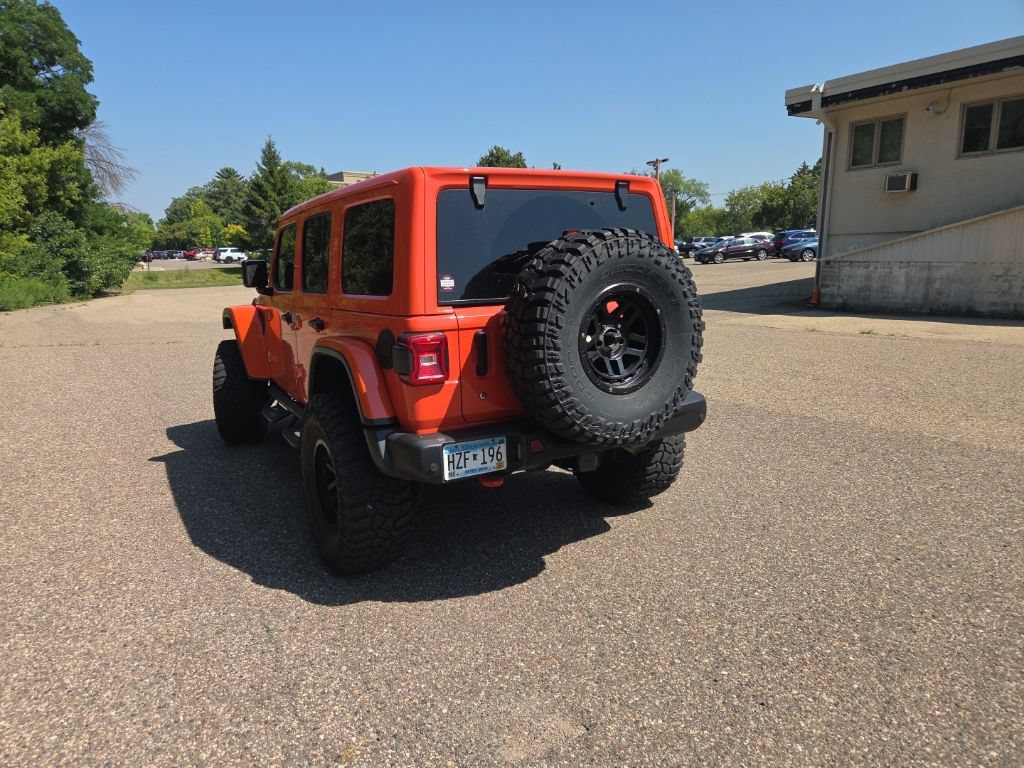 Used 2019 Jeep Wrangler Unlimited Rubicon w/ Cold Weather Group AWD/4WD image 13