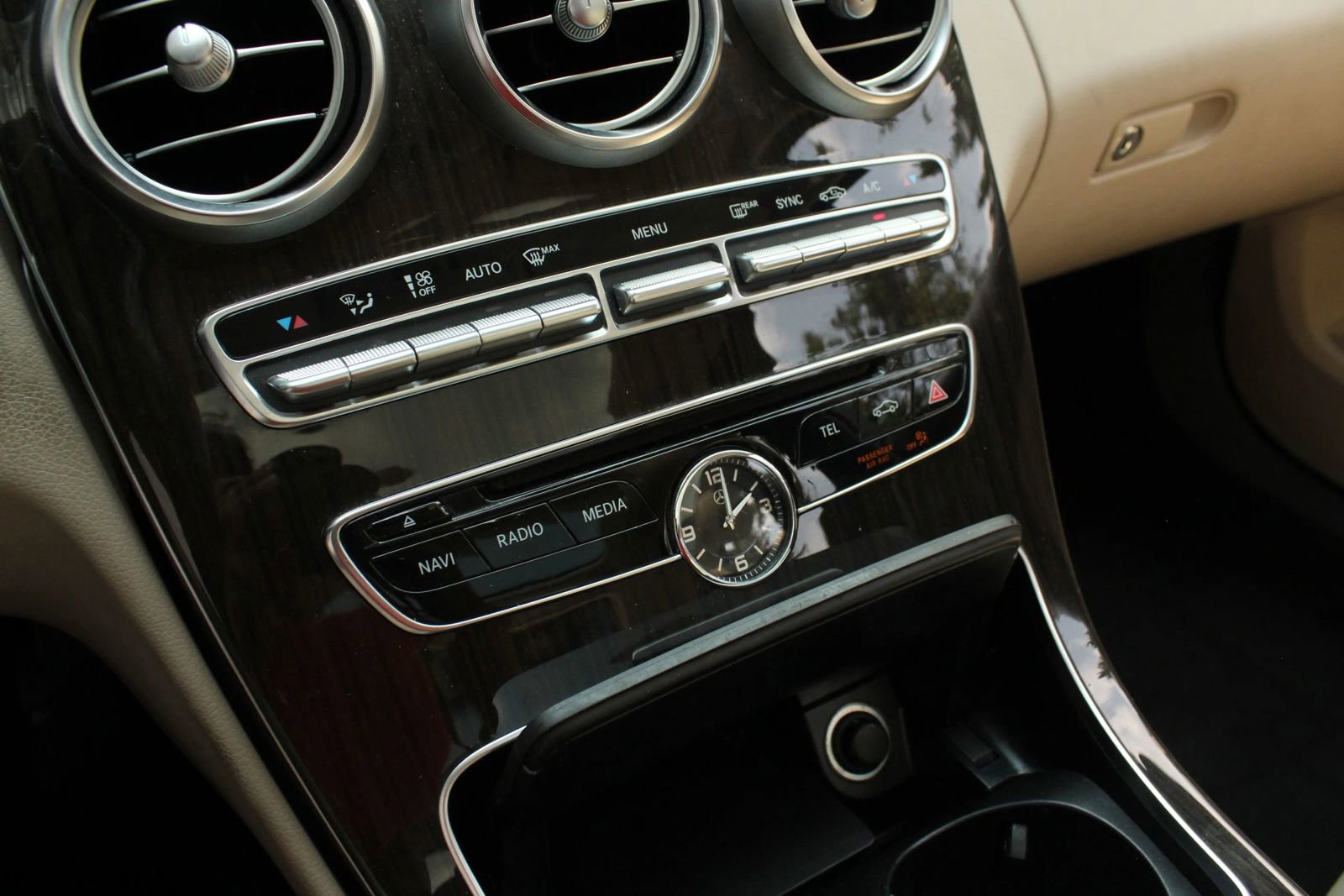 Used 2017 Mercedes-Benz C 300 4MATIC Sedan w/ Premium 1 Package image 35