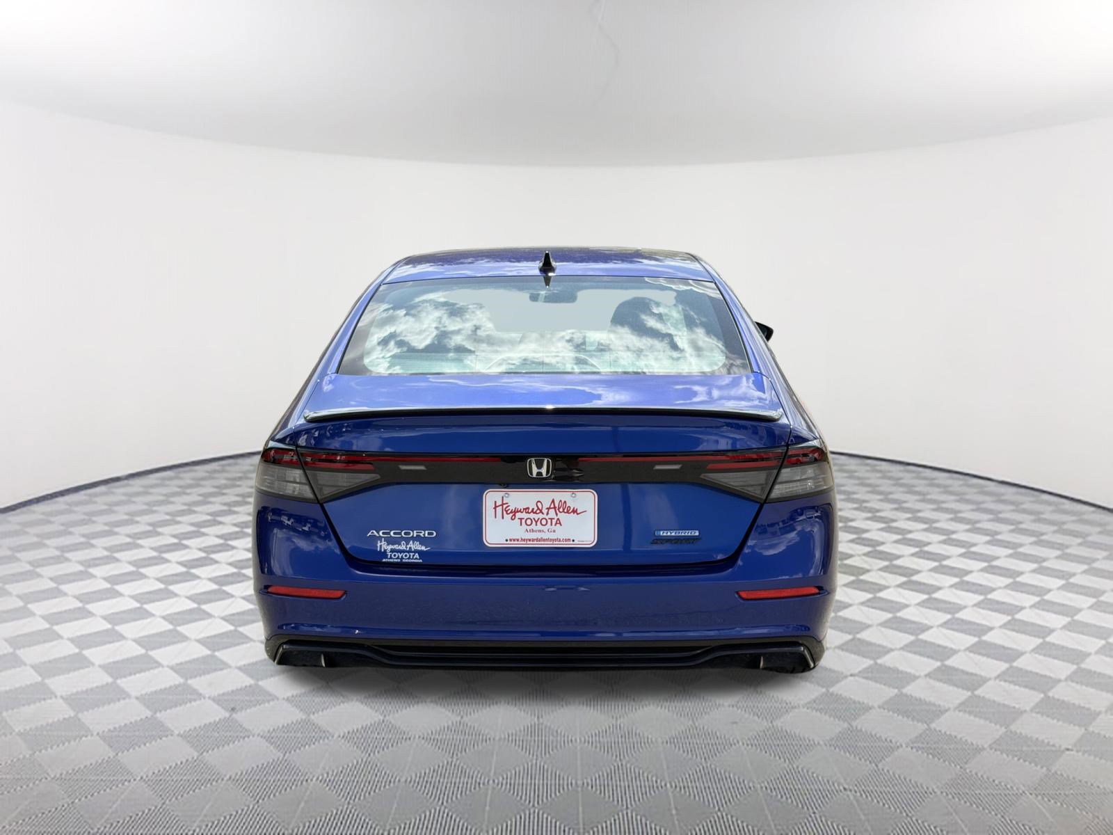 Used 2023 Honda Accord Sport image 16