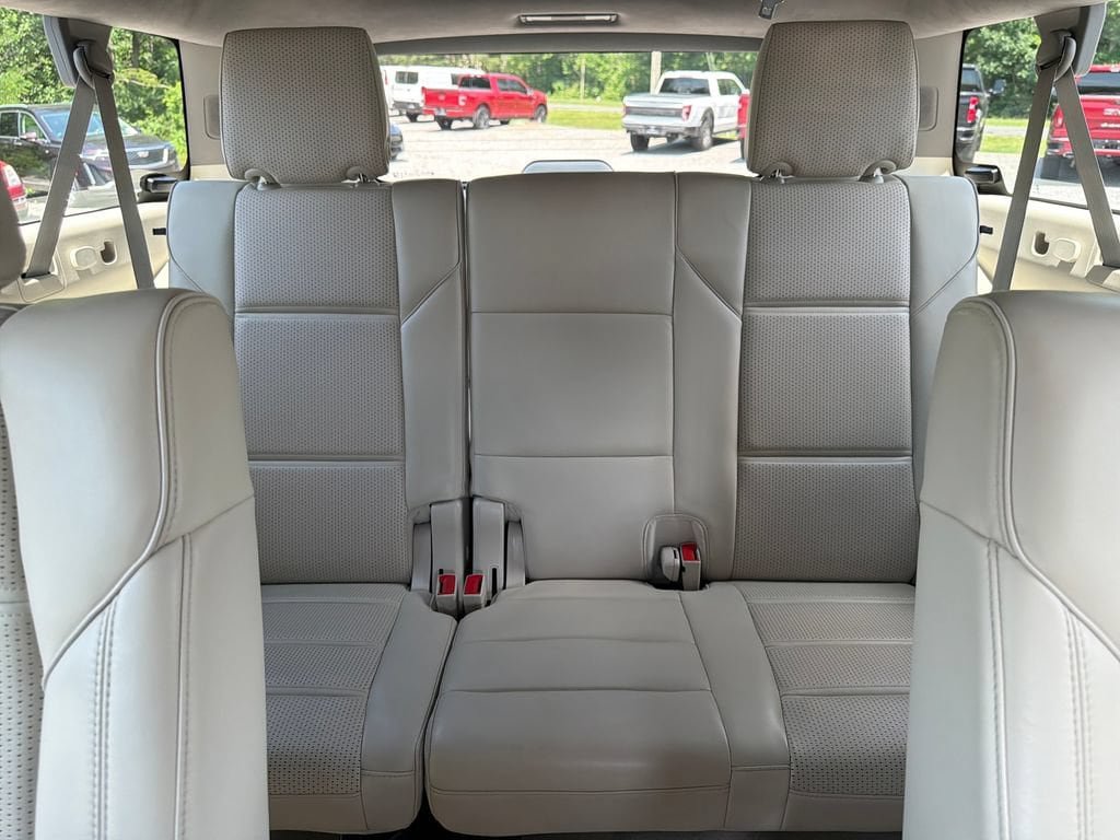Certified 2023 Cadillac Escalade ESV Sport Platinum w/ LPO, ONYX Package AWD/4WD image 14
