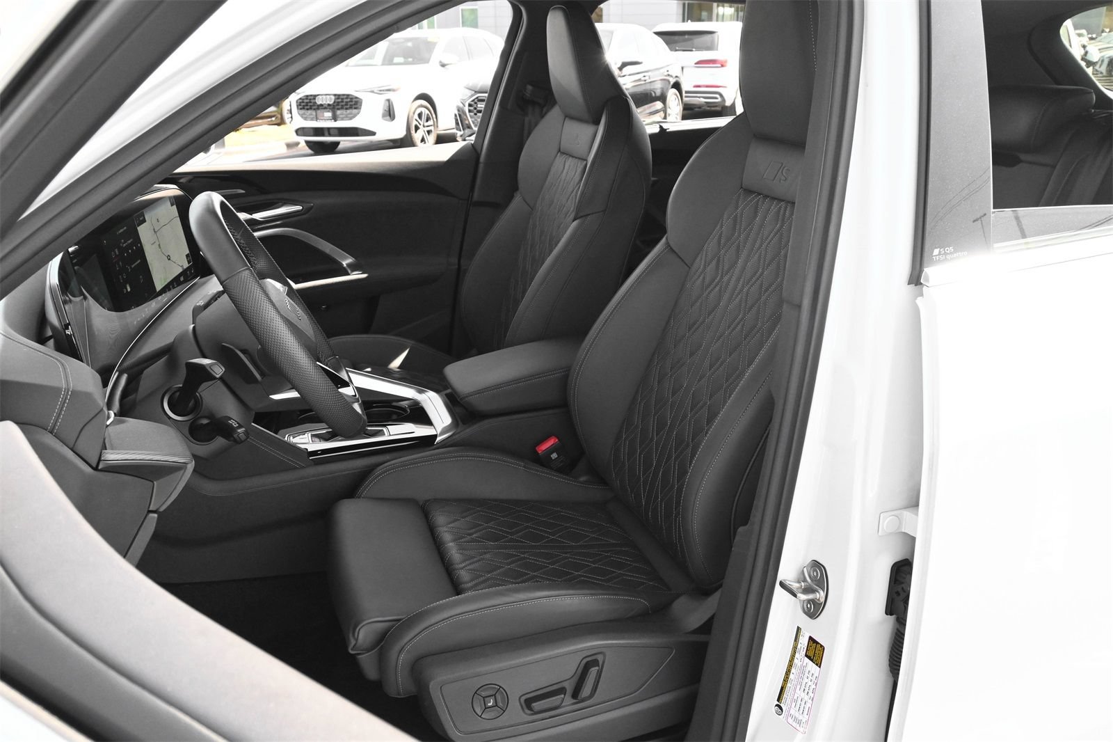 Certified 2025 Audi SQ5 Premium Plus w/ Premium Plus Package AWD/4WD image 16