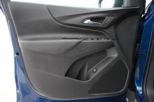 Used 2023 Chevrolet Equinox LT image 11