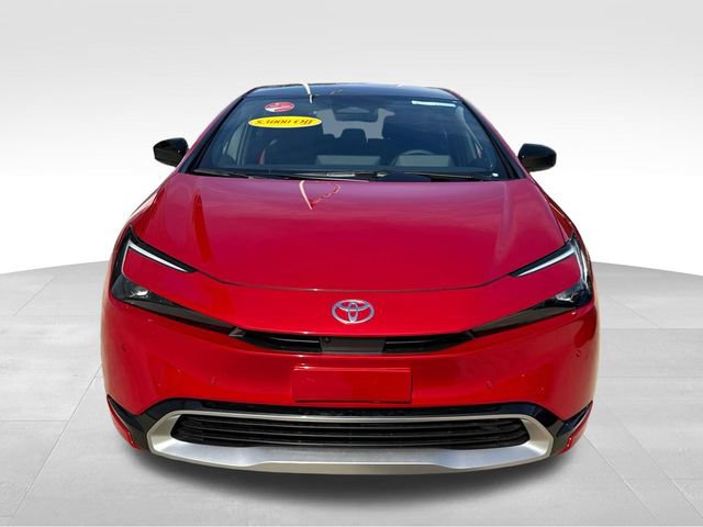 New 2026 Toyota Prius Plug-In Hybrid image 2