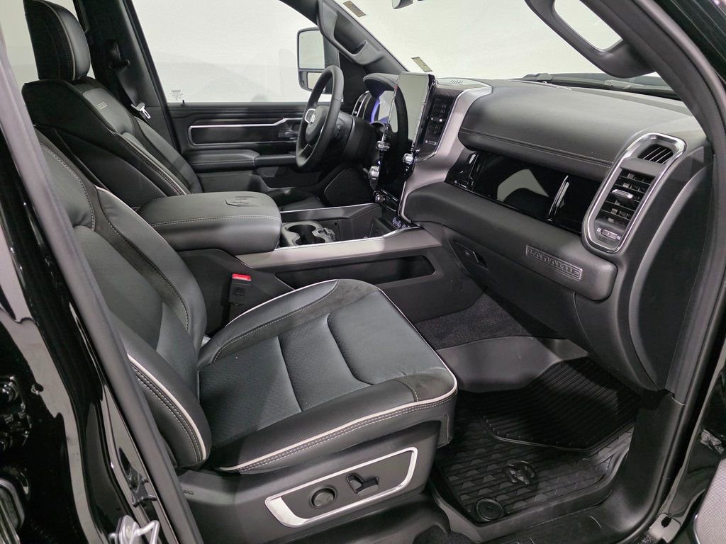 New 2026 RAM 1500 Laramie AWD/4WD image 27
