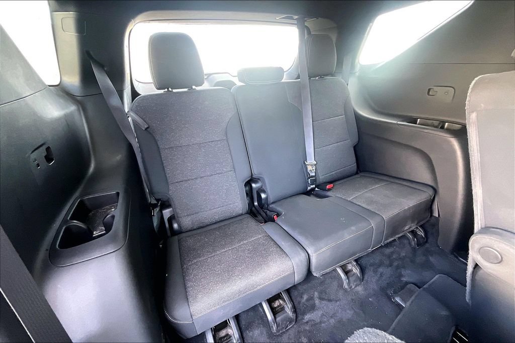 Used 2024 Chevrolet Traverse LT FWD image 27