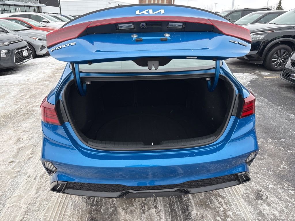 Used 2023 Kia Forte GT-Line w/ GT-Line Technology Package image 28