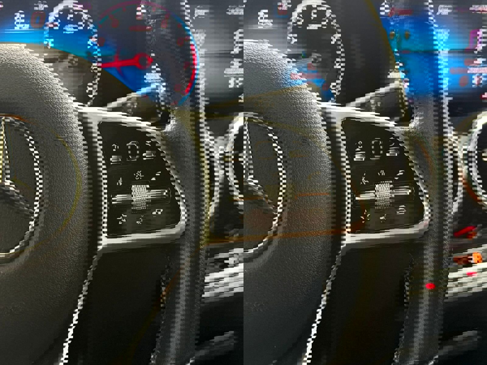 Used 2020 Mercedes-Benz GLB 250 image 18