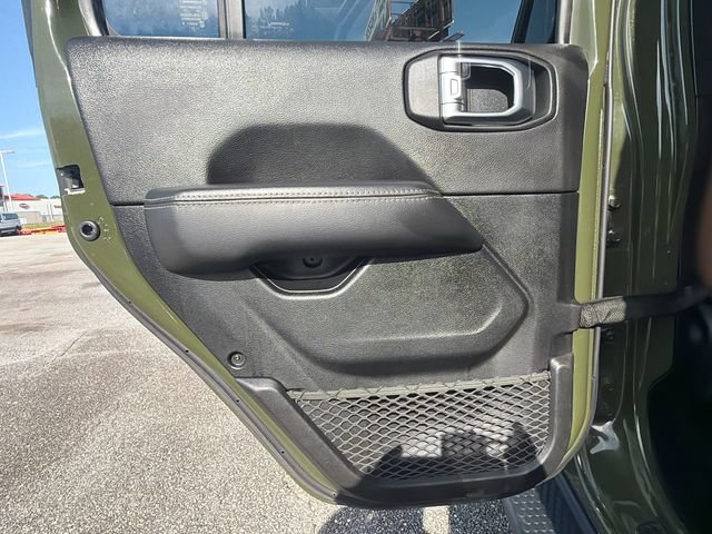 Used 2021 Jeep Wrangler Unlimited Sahara w/ Cold Weather Group AWD/4WD image 20