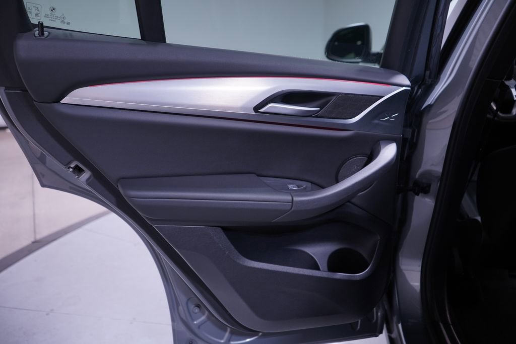 Used 2024 BMW X3 xDrive30i w/ Convenience Package image 15