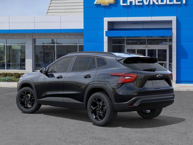 New 2026 Chevrolet Trax LT w/ Driver Confidence Package FWD image 3
