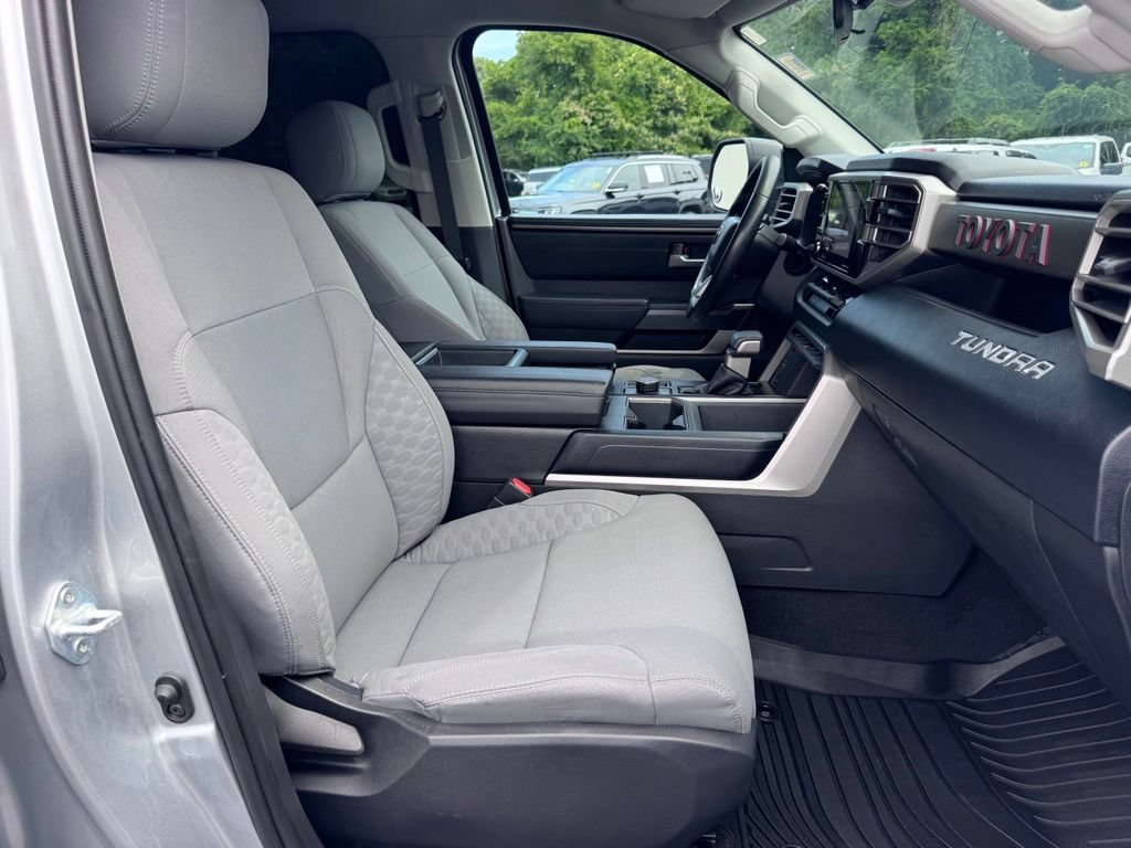 Used 2022 Toyota Tundra SR5 AWD/4WD image 21