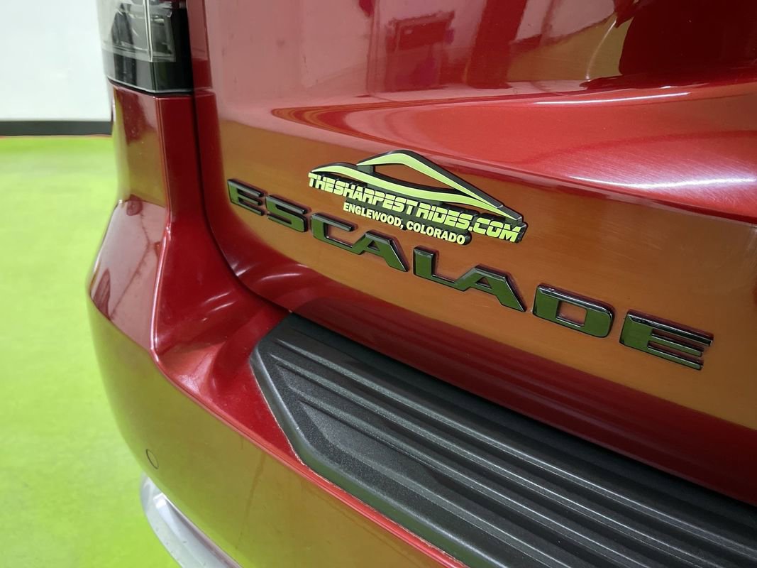 Used 2022 Cadillac Escalade Luxury w/ LPO, Illumination Package image 14