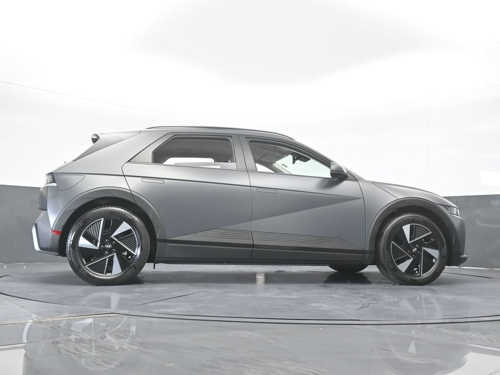 Used 2025 Hyundai Ioniq 5 SEL RWD image 69
