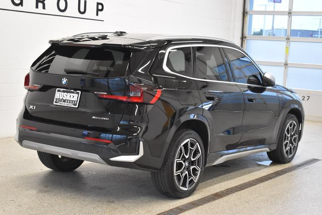 Used 2023 BMW X1 xDrive28i w/ Premium Package AWD/4WD image 4