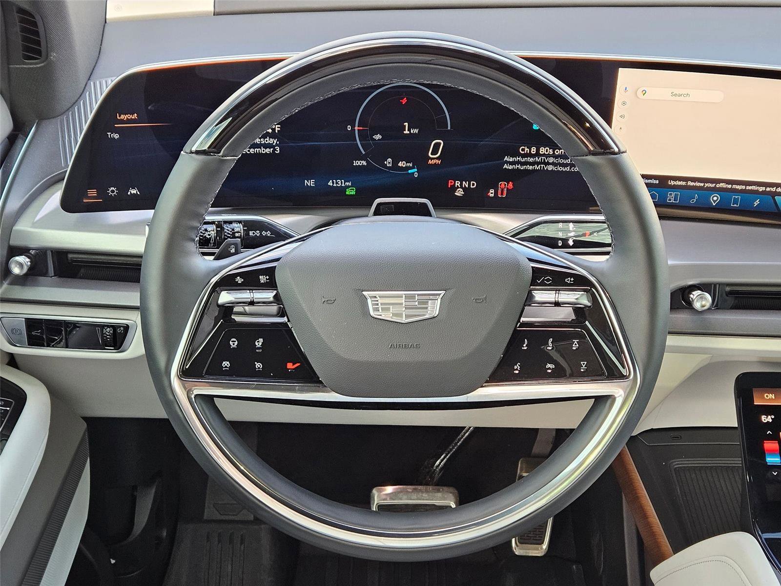 New 2026 Cadillac Vistiq Sport w/ LPO, Floor Liner Package AWD/4WD image 15