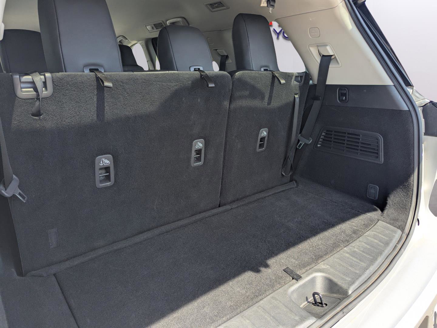 Used 2023 Nissan Pathfinder SL image 14