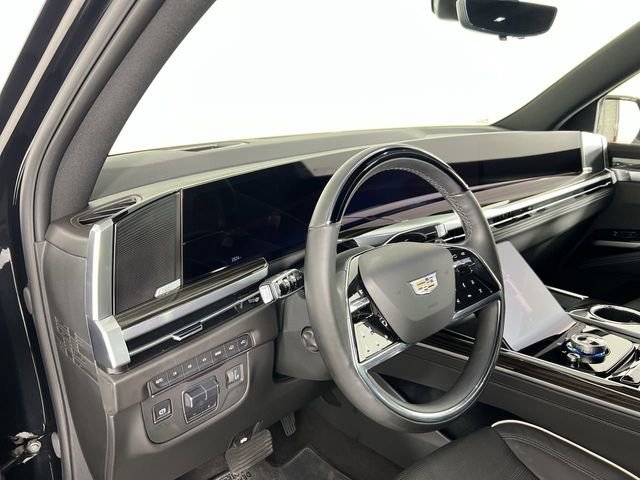 Certified 2025 Cadillac Escalade Premium Luxury w/ Touring Package AWD/4WD image 10