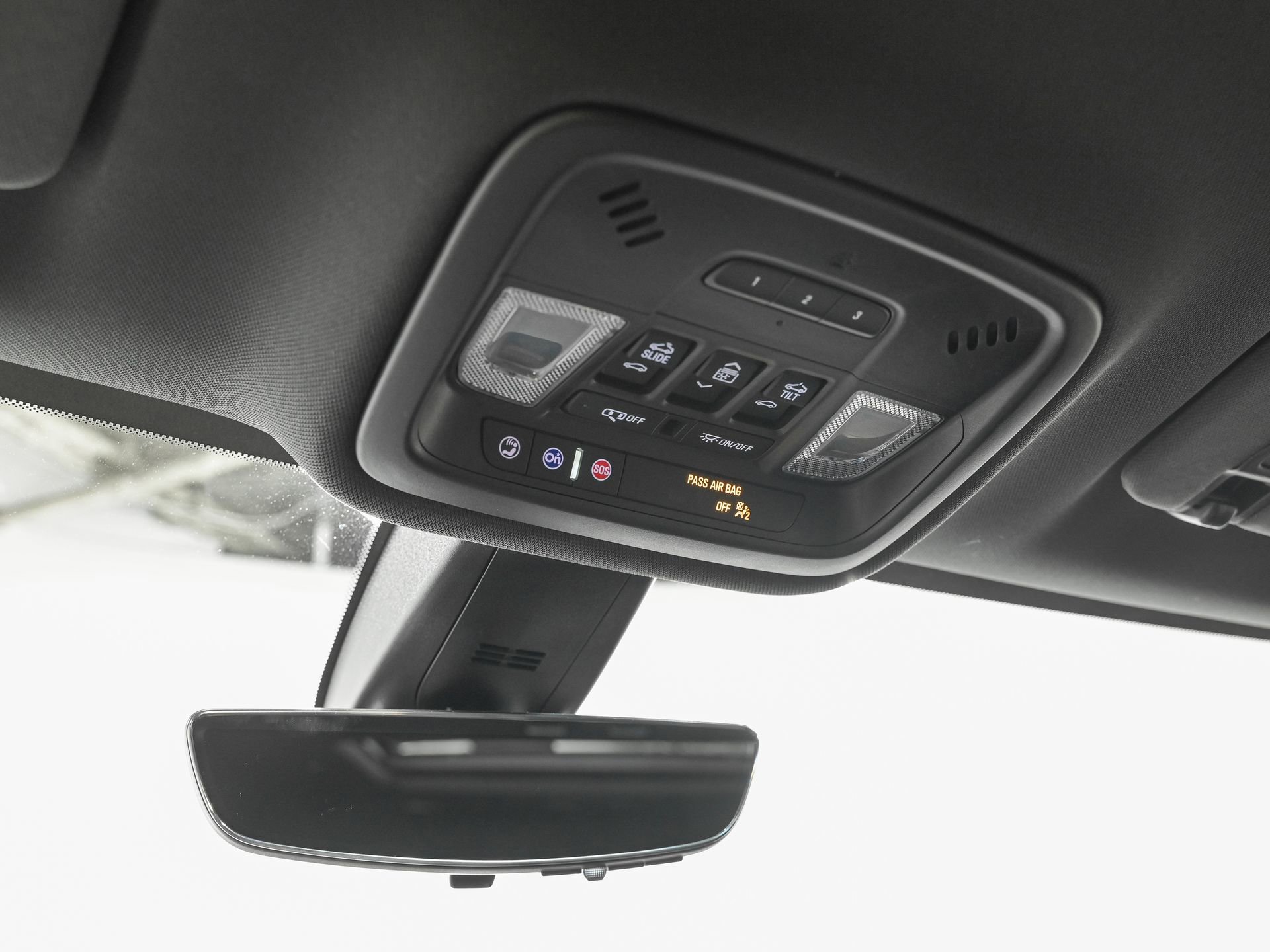Used 2023 Chevrolet Traverse High Country w/ LPO, Floor Liner Package FWD image 24