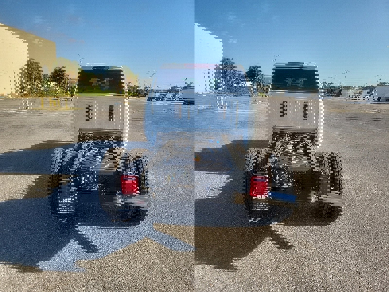 New 2026 GMC Sierra 3500 Pro w/ Convenience Package image 6