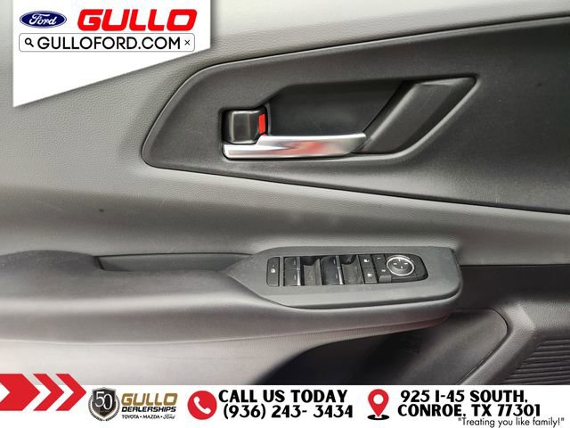 Used 2024 Toyota Prius XLE FWD image 20