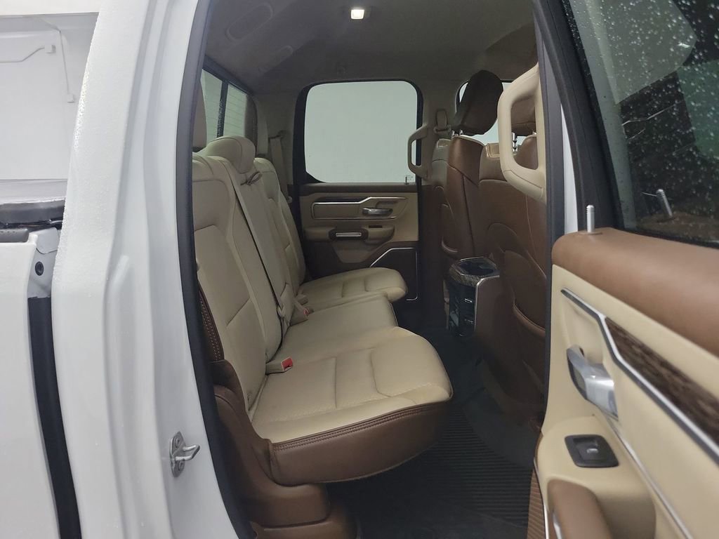 Used 2020 RAM 1500 Laramie AWD/4WD image 23