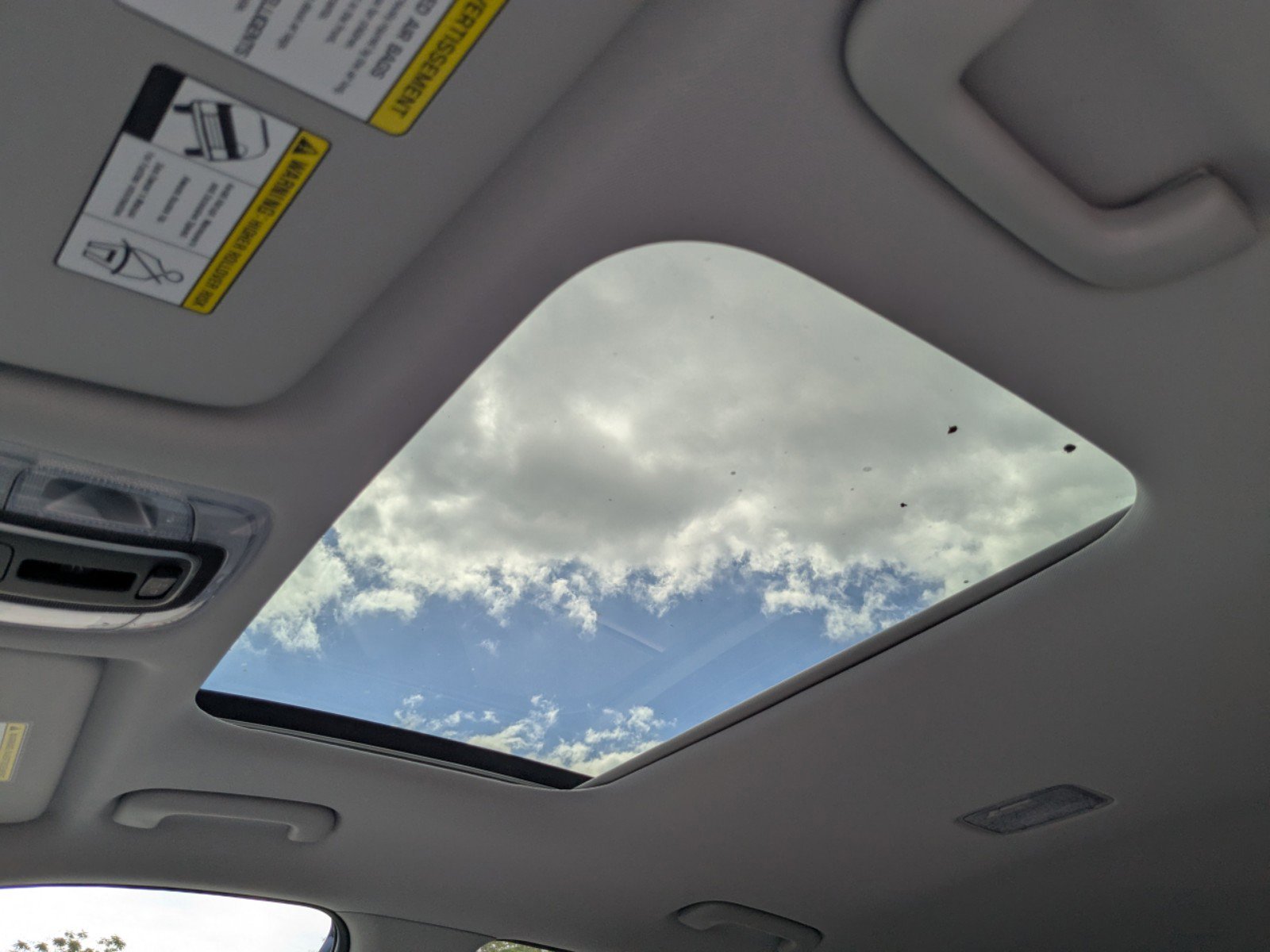 New 2024 Hyundai Kona Limited image 23