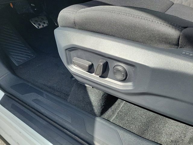 New 2025 Toyota Tundra SR5 image 21