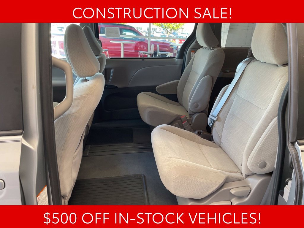 Used 2020 Toyota Sienna LE FWD image 10